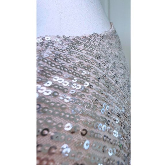 CECE Silver Sequin Cap Sleeve V-Neck Top Size M - Picture 11 of 12